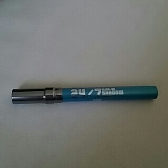 Urban decay glide on eye shadow pencil - Picture 5 of 5